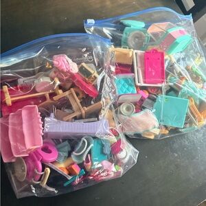 Assorted Calico Critters Dollhouse Furniture and Accessories - Kids Toys